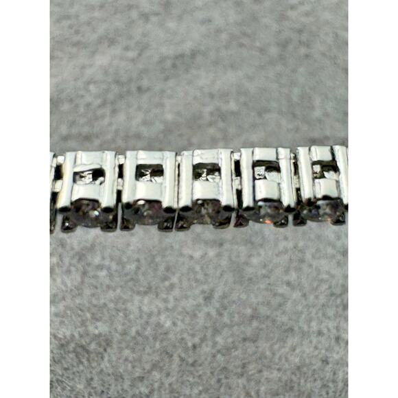NWT - 2.5ct Moissanite Tennis Bracelet, 6.5 inches - Picture 7 of 7